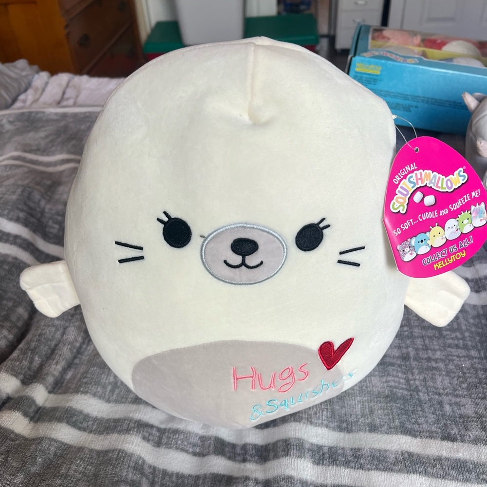 Lucille the Seal Squishmallow 8 in